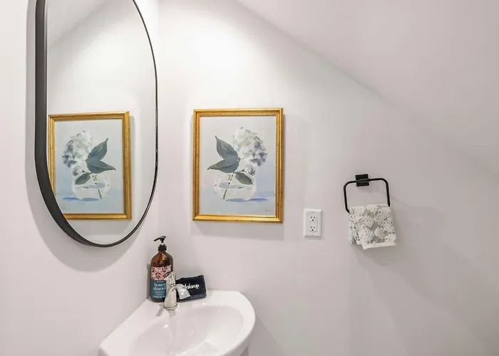 Hébergement de vacances Charming Townhome - New Construction